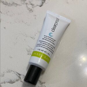 Mary Kay Clear Proof Acne Treatment Gel